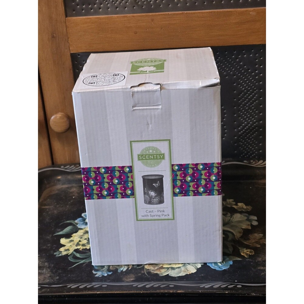 Cast-Pink With Spring Pack Scentsy Warmer